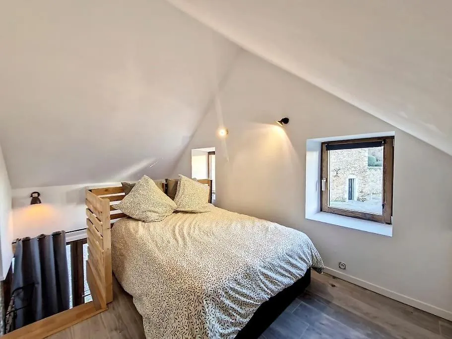 Tatil Evi Studio Duplex Calme - Spa - Sauna - Parking - Wifi Comps-la-Grand-Ville